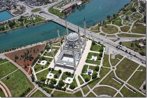 Adana Sabancı Camii Üstten