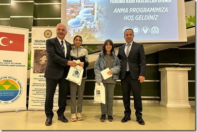 yarismalarda-basari-elde-eden-ogrencilere-hediyeleri-verildi